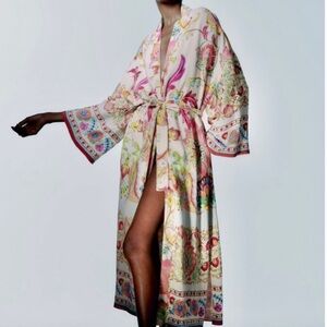 NWT Zara.printed florals kimono style tie belt, satin lined open slits, size XS